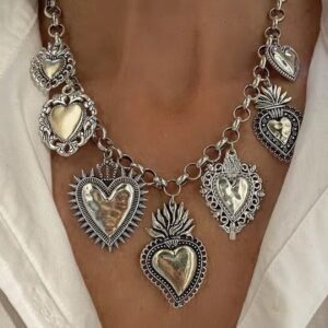 Vintage Religious Multiple Sacred Heart Pendant Necklace Hot Sale In Europe and America