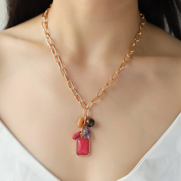 Temperament Entry Lux Color Pendant Necklace For Women European And American - Image 2
